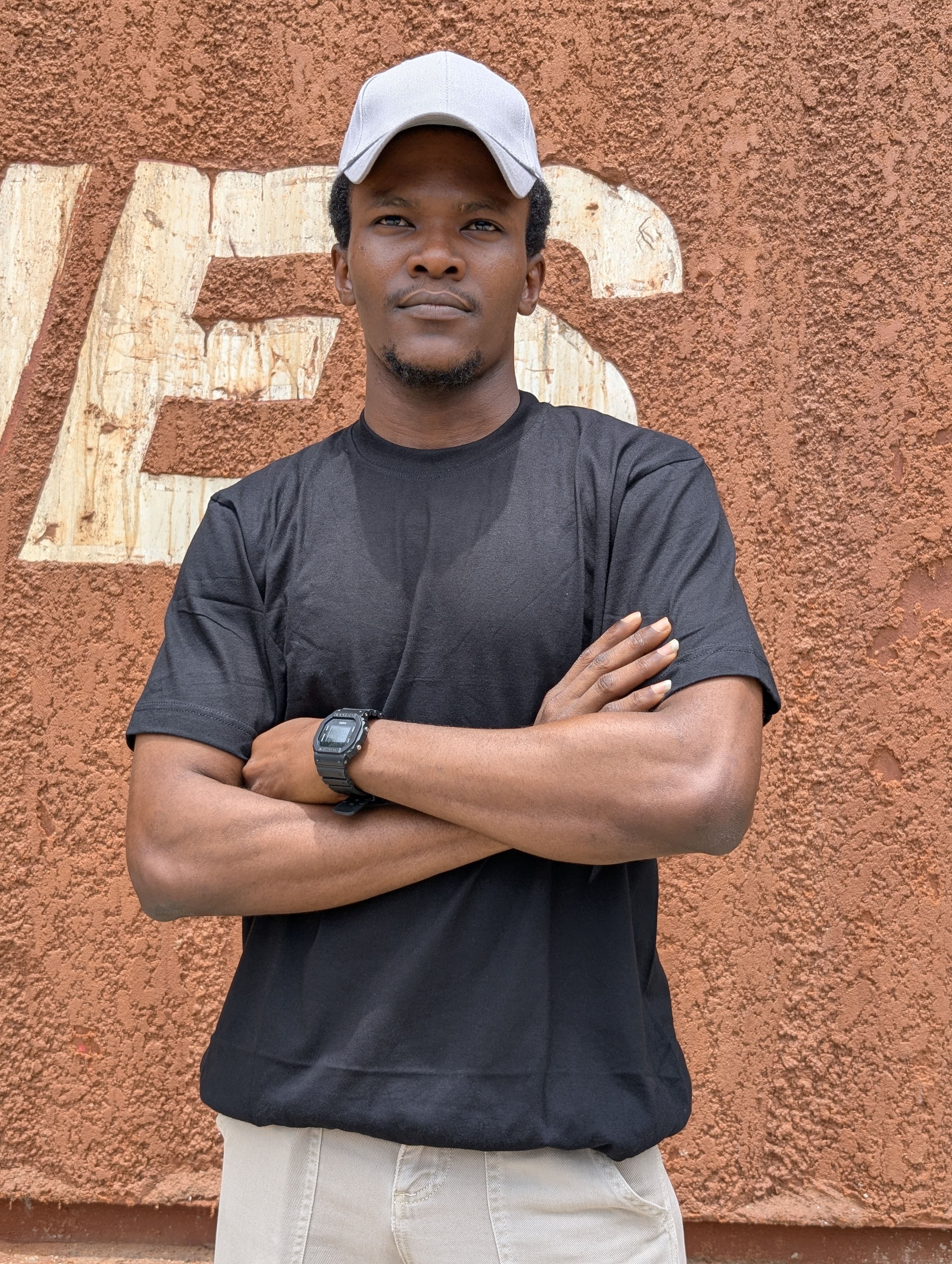 Essential Black Tee image